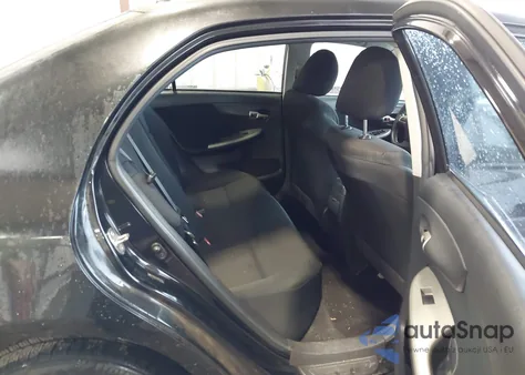 2011 Toyota Corolla S z USA, uszkodzony, nr VIN 2T1BU4EE9BC659213